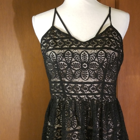 Xhilaration Dresses & Skirts - Xhilaration Black Lace Dress